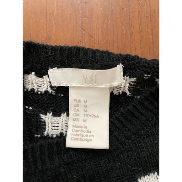 H&M Womens Medium Sweater Black and White Polka Dot Long Sleeve Back 1/4 Zipper - Picture 4 of 8